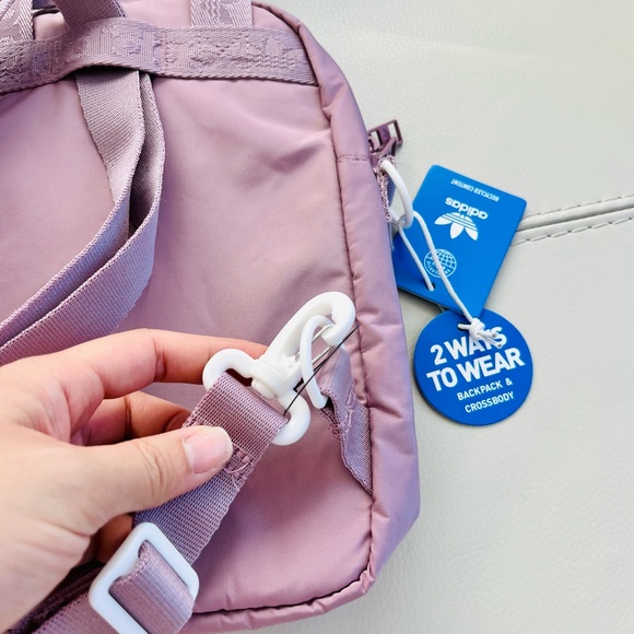 Adidas 2 Ways Backpack & Crossbody - Picture 6 of 10